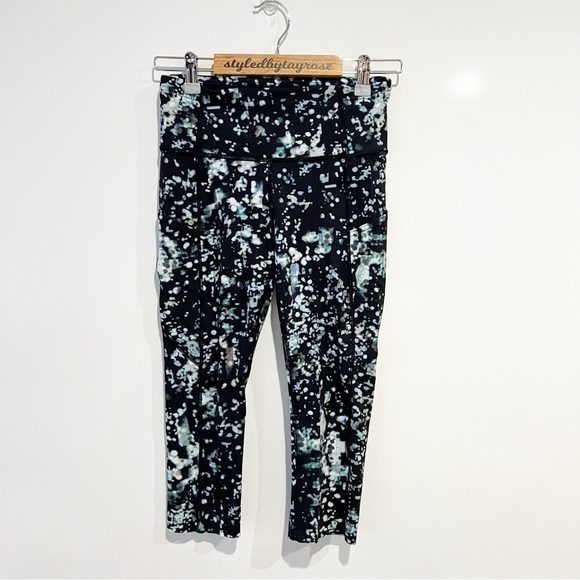 Lululemon Fast & Free Crop II *Nulux 19" - Picture 4 of 10